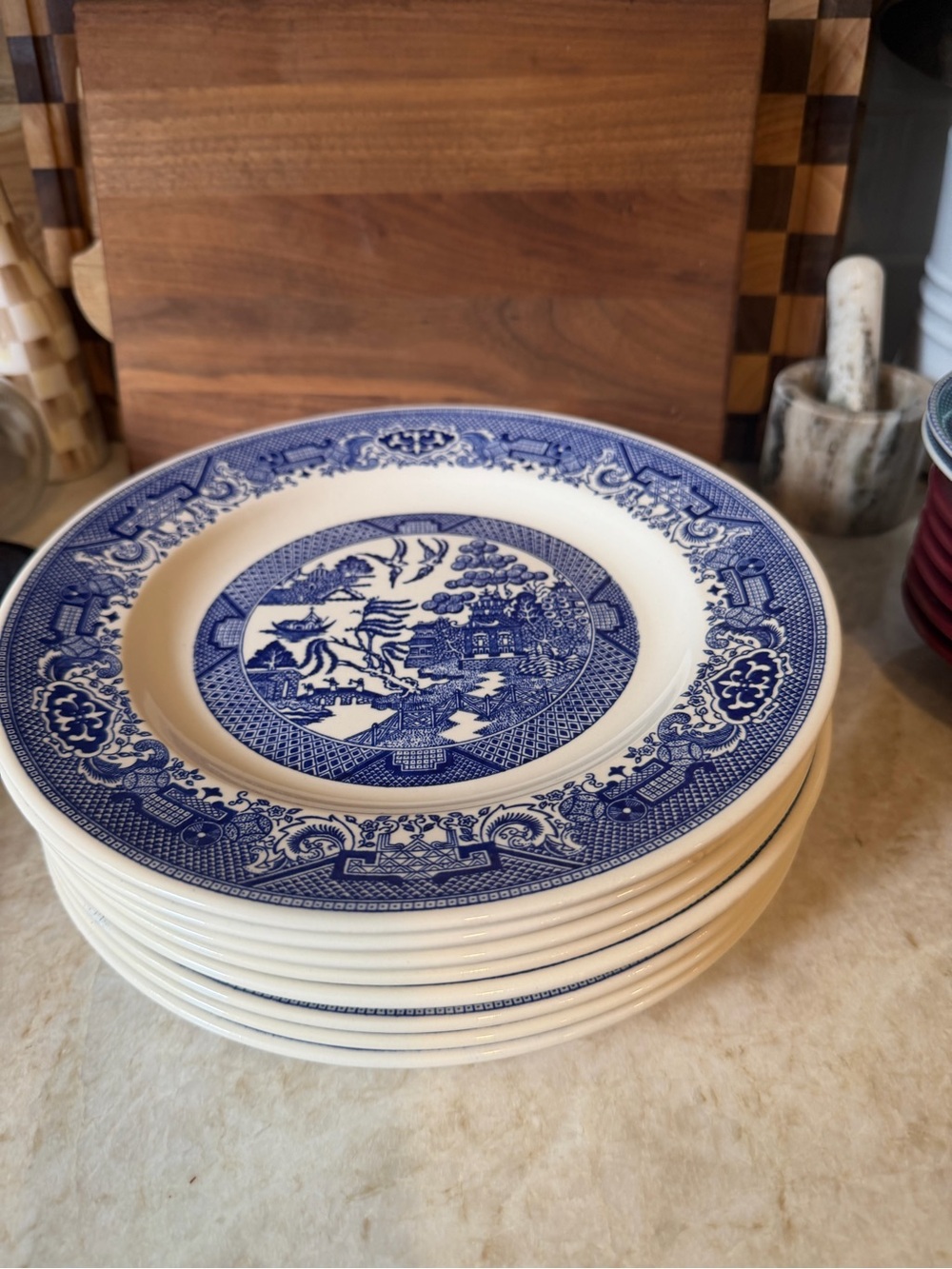 Set of 8 Vintage Blue Willow Royal China 10” dinner plates